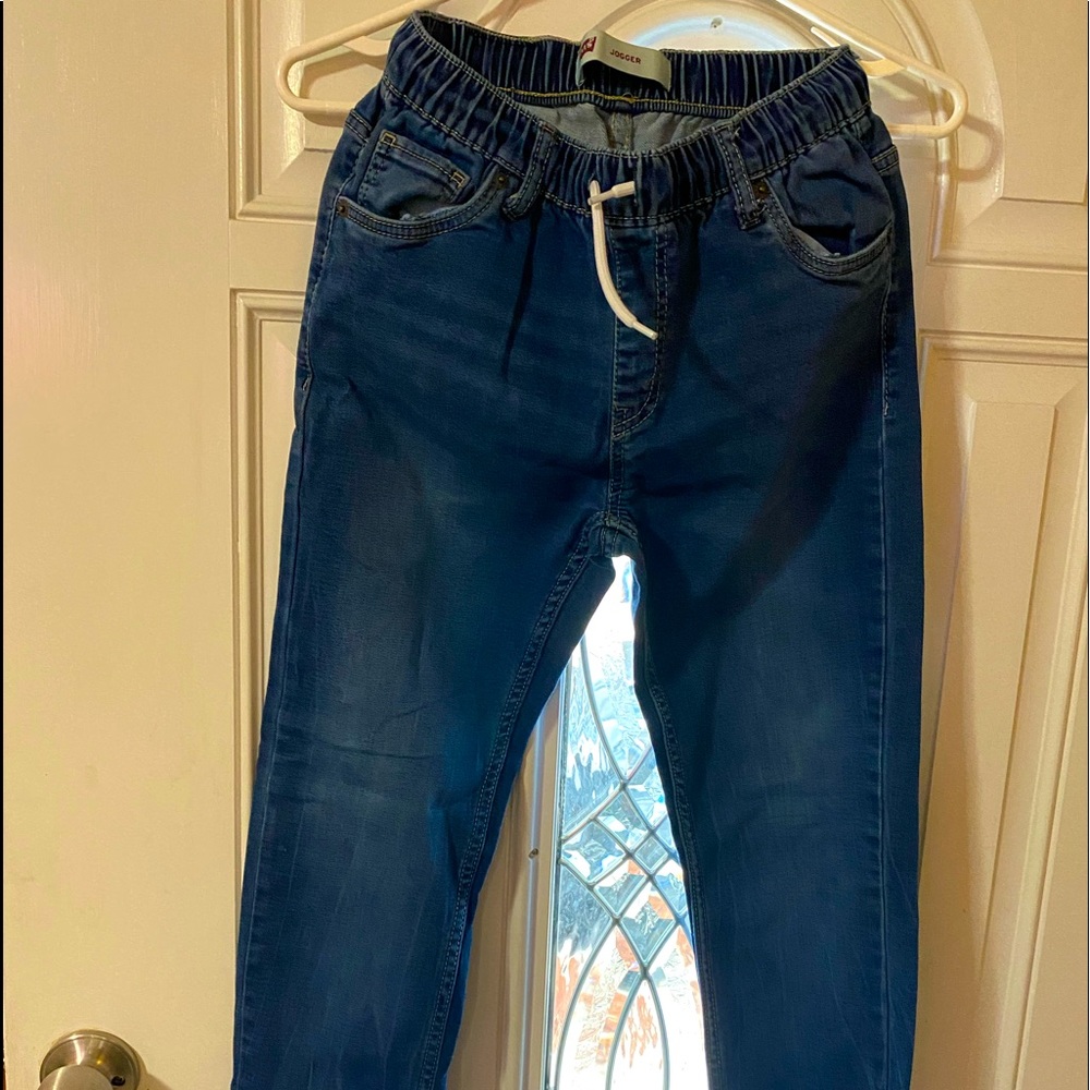 Levi’s jogger for boys size L 12-13 years